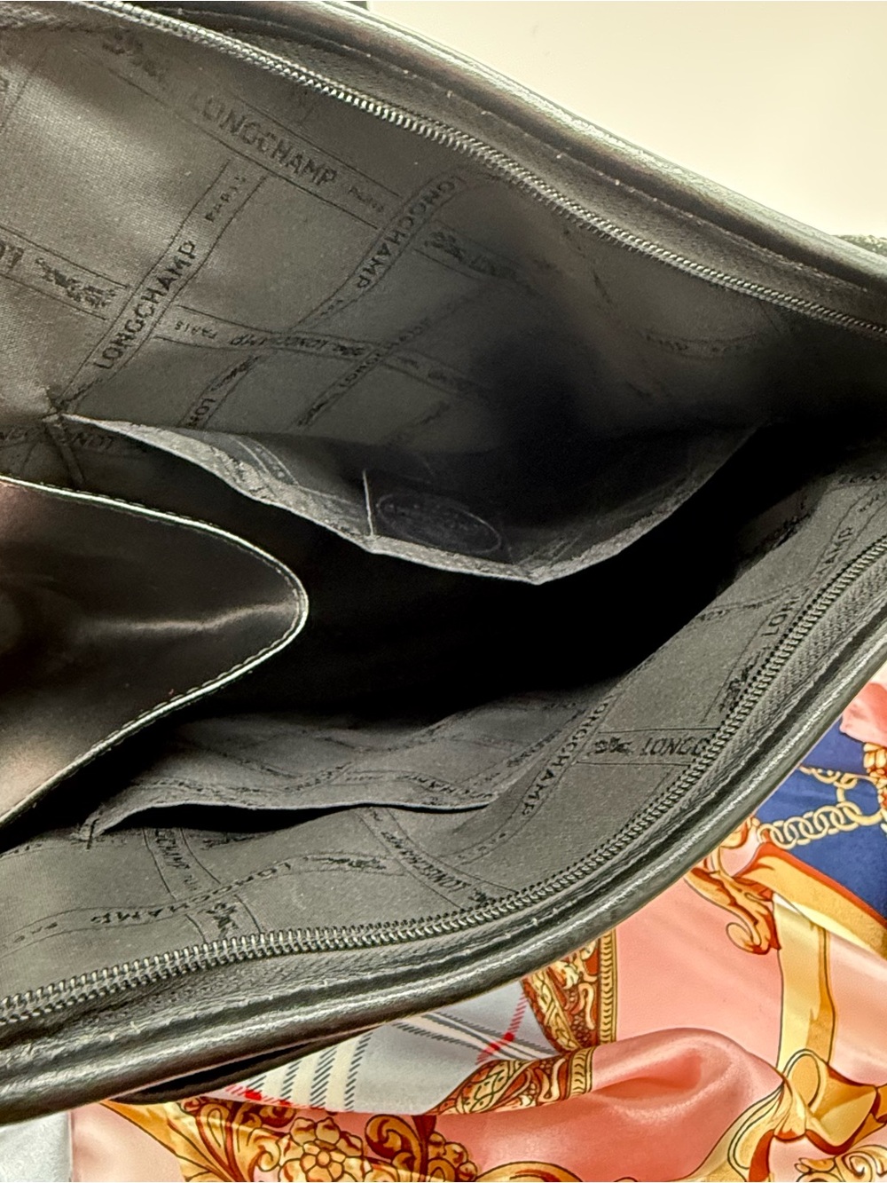 Longchamp Paris Roseau Bucket Black Leather Shoulder Bag - Picture 5 of 10